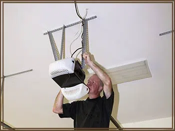 SOS Garage Doors Rancho Cucamonga, CA 909-683-1696 - openers-cont-gr-02m